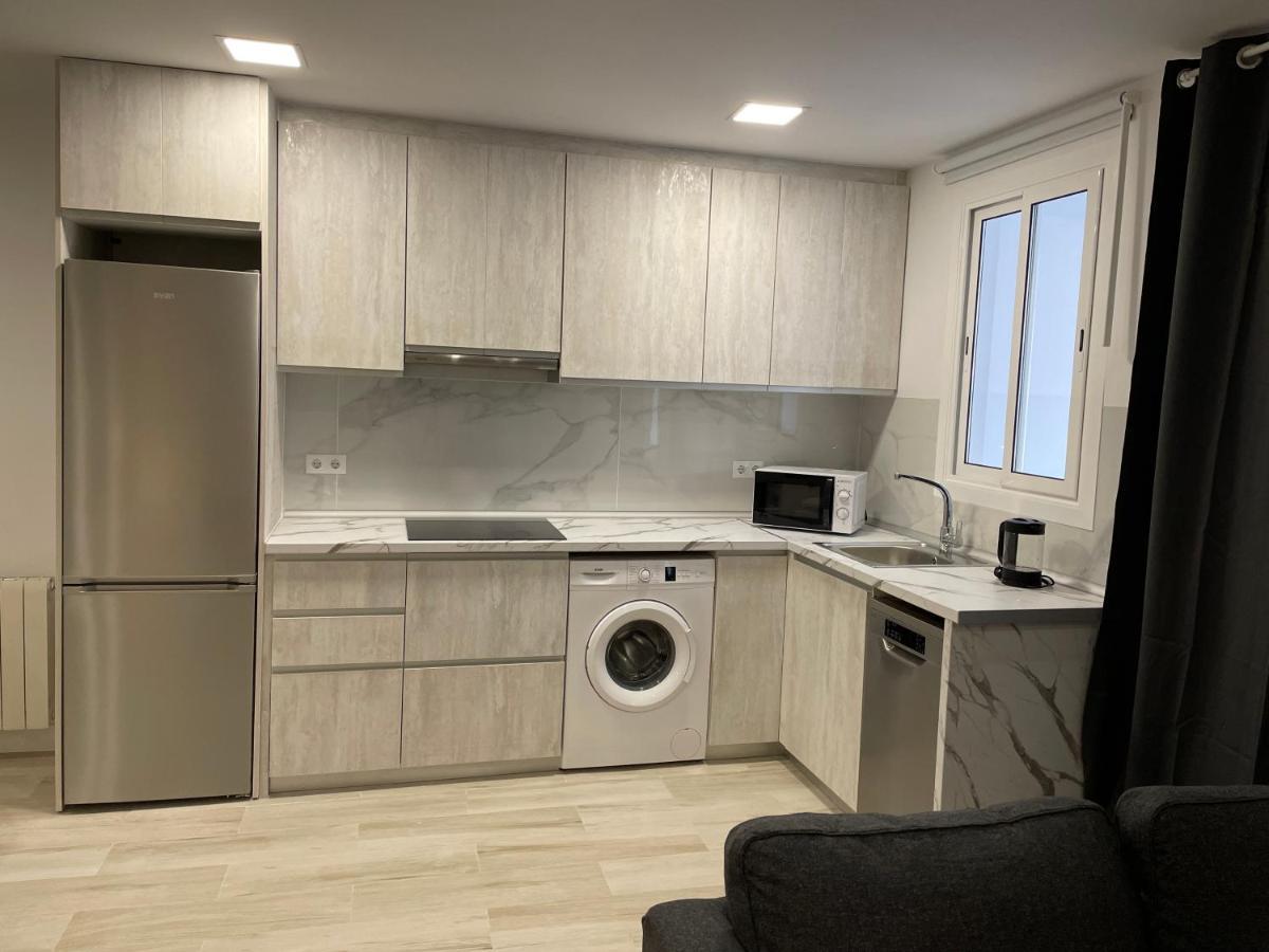 Apartamentos Barcelona - Iberia Экстерьер фото