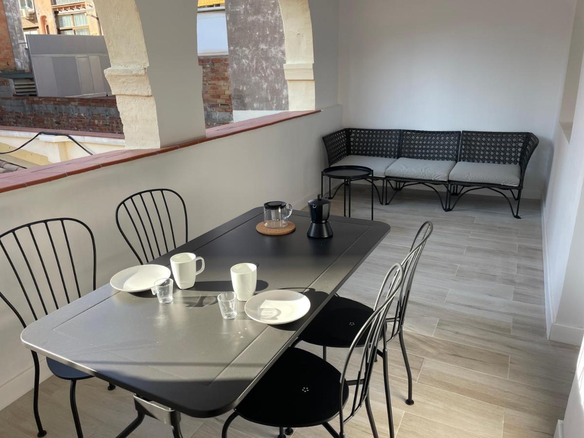 Apartamentos Barcelona - Iberia Экстерьер фото